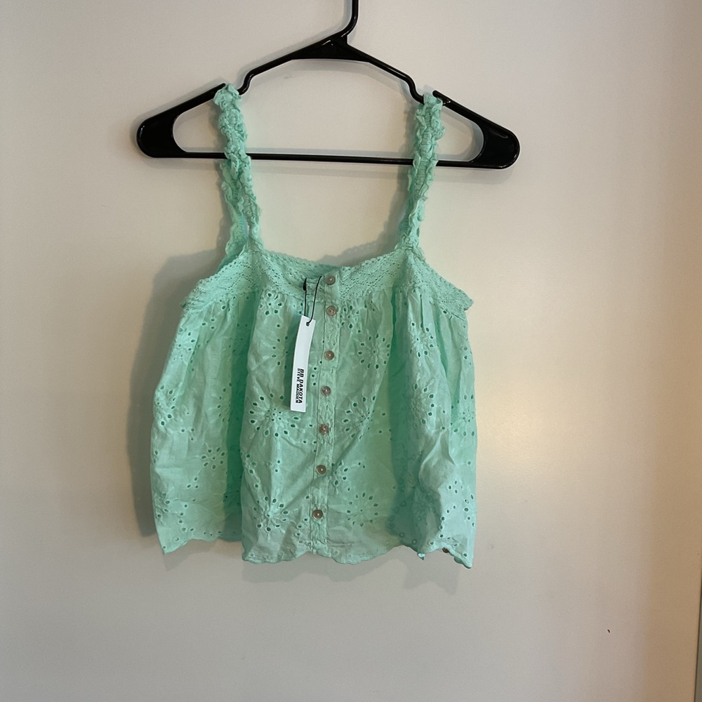 BB Dakota Green Ruffled Buttoned Tank Top